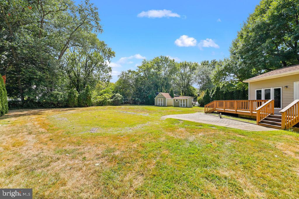 327 Monroe Avenue Cherry Hill, NJ 08002 - Photo 38 of 39 Yard
