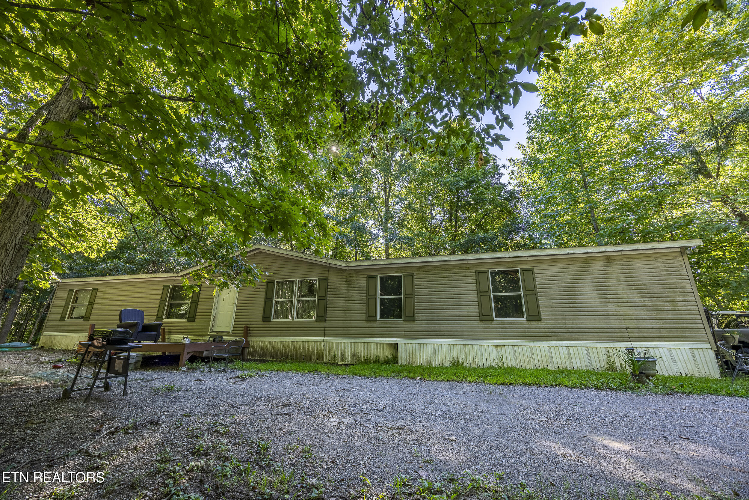 240 Lone Mountain Road Andersonville, TN 37705 - Photo 3 of 22 006A2142-HDR