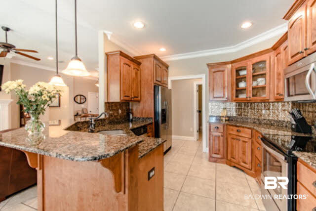 341 J J Michael Street Fairhope, AL 36532 - Photo 14 of 45 Kitchen