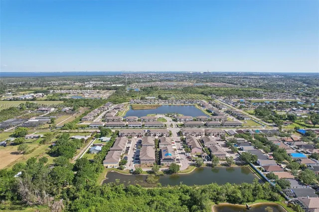 a house view with a outdoor space