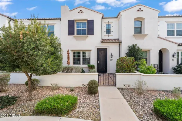 $485,000 | 2477 West Market Place, Unit 27, Chandler, AZ 85248
