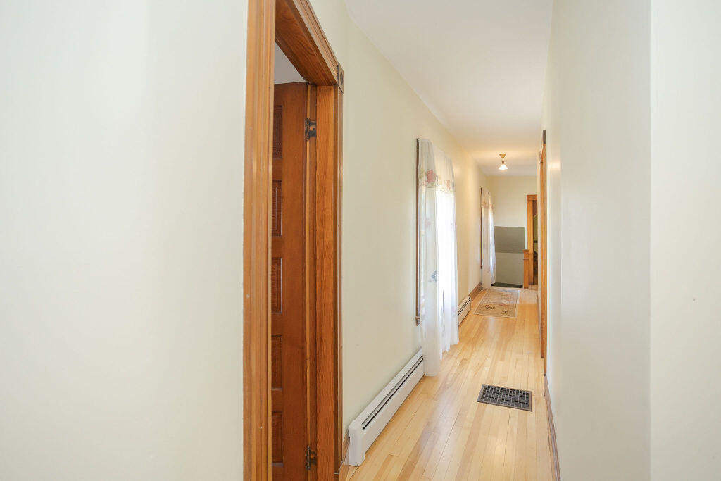 72 Main Street Peru, ME 04290 - Photo 26 of 92 taylor-kaminsky-photo-108