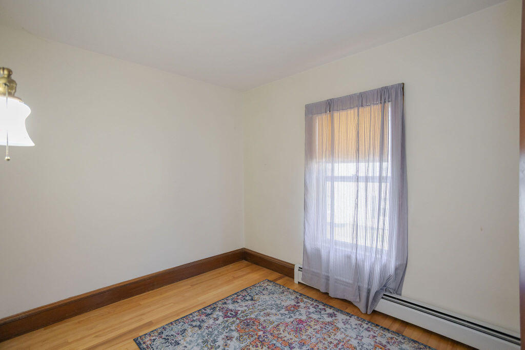 72 Main Street Peru, ME 04290 - Photo 34 of 92 taylor-kaminsky-photo-116