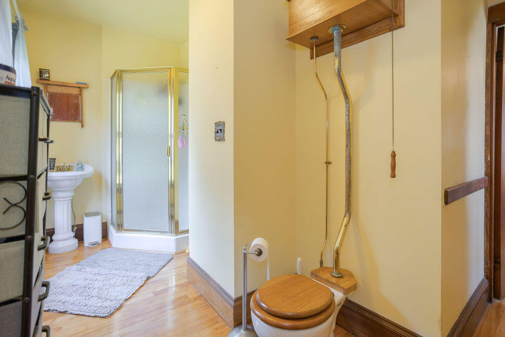 72 Main Street Peru, ME 04290 - Photo 42 of 92 taylor-kaminsky-photo-124