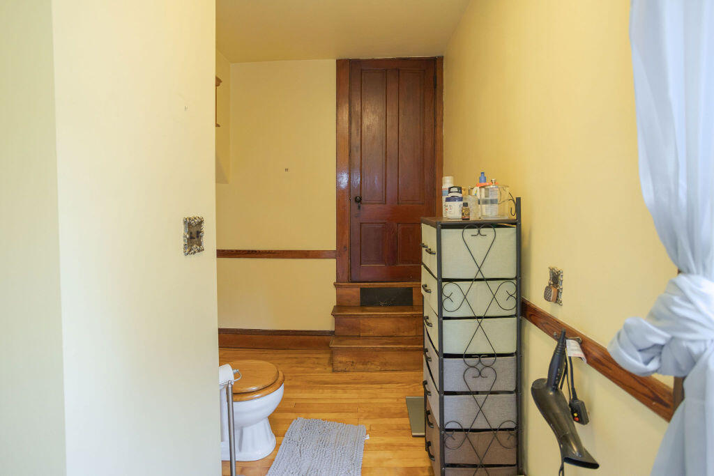 72 Main Street Peru, ME 04290 - Photo 43 of 92 taylor-kaminsky-photo-125