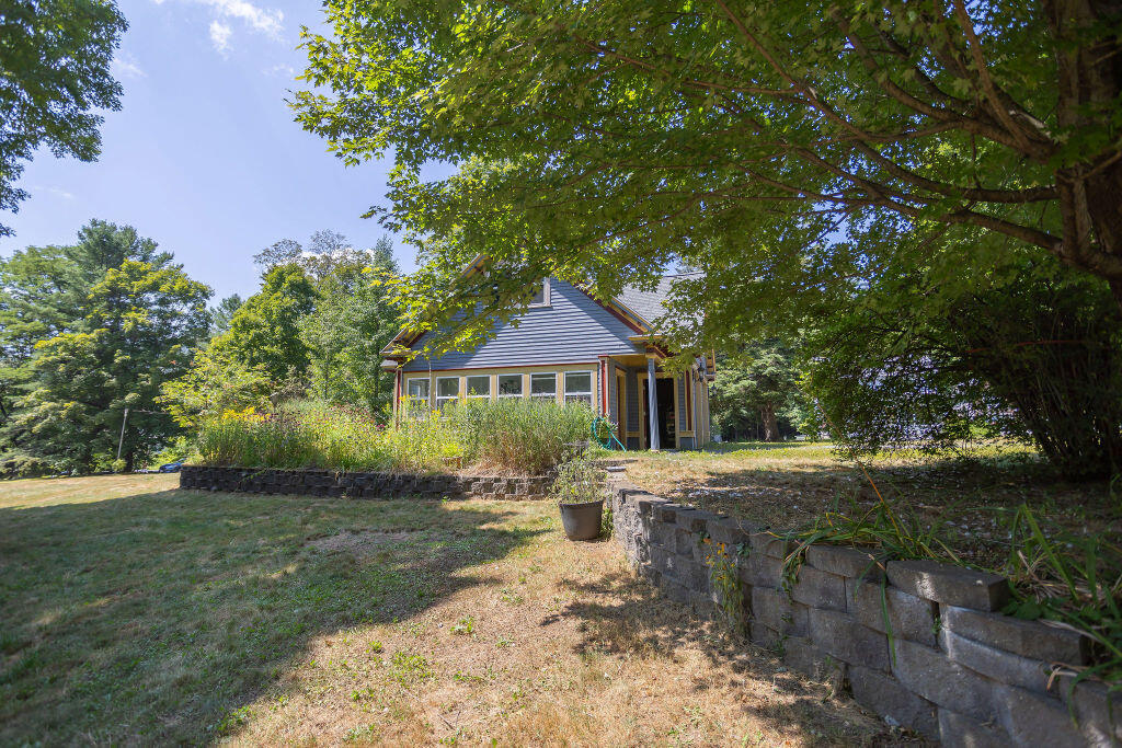 72 Main Street Peru, ME 04290 - Photo 70 of 92 taylor-kaminsky-photo-51