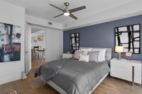 $1,050,000 | 50 Biscayne Boulevard, Unit 3510, Miami, FL 33132