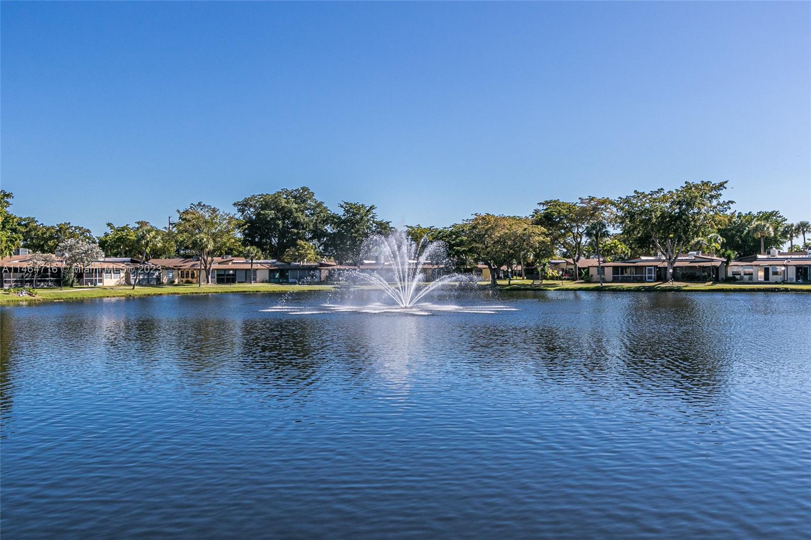 250 Gate Road, Unit 255 Hollywood, FL 33024 - Photo 2 of 43 Gallery Image 2