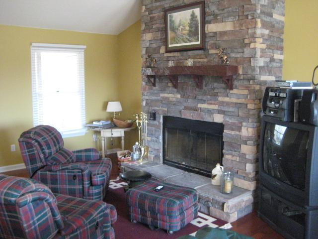 2771 Waddy Road Waddy, KY 40076 - Photo 4 of 24 Photo 4