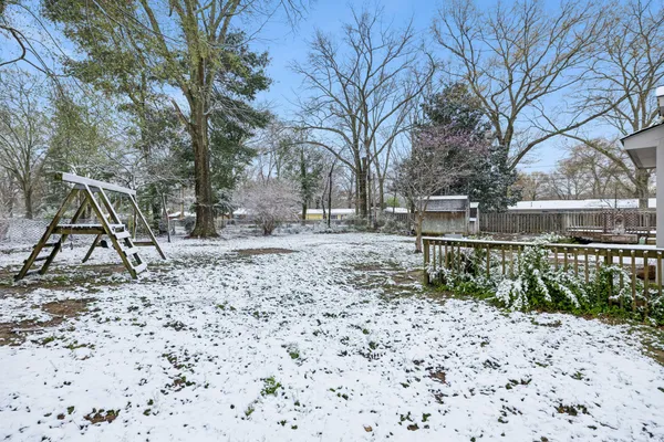 $375,000 | 521 Westwood Drive, Tullahoma, TN 37388