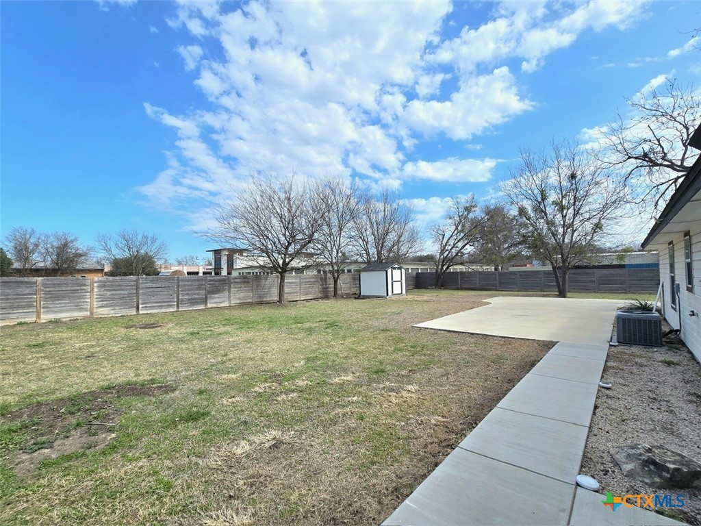 1005 Bridge Street Lampasas, TX 76550 - Photo 5 of 29 a view of backyard with green space