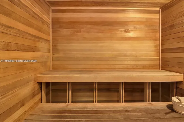 a view of a livingroom with an empty space