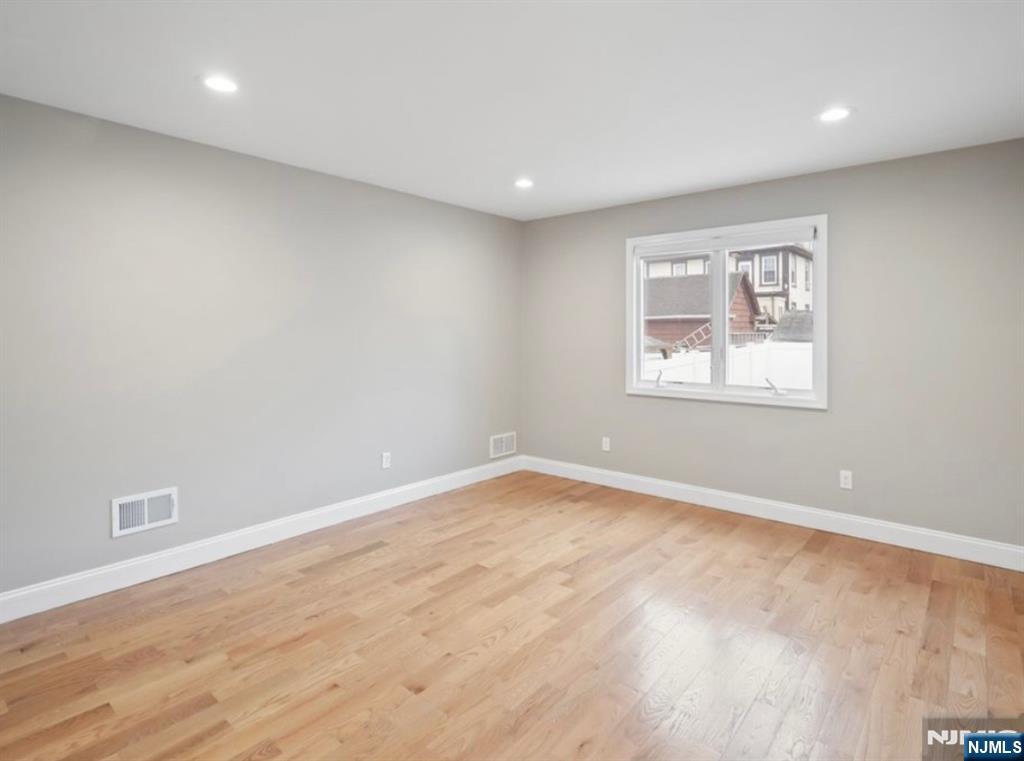 114 Grove Avenue, Unit 1 Maywood, NJ 07607 - Photo 6 of 11
