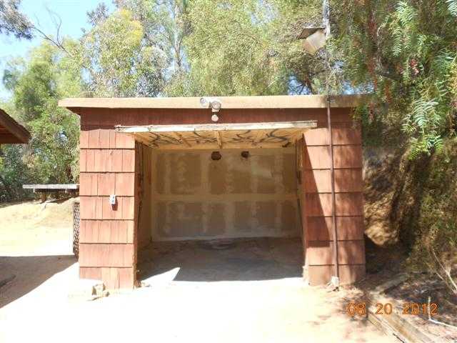 13106 Ha Hana Road Lakeside, CA 92040 - Photo 5 of 13 Gallery Image 5