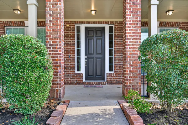 $575,000 | 7003 Bristol Memorial Drive, Spring, TX 77379