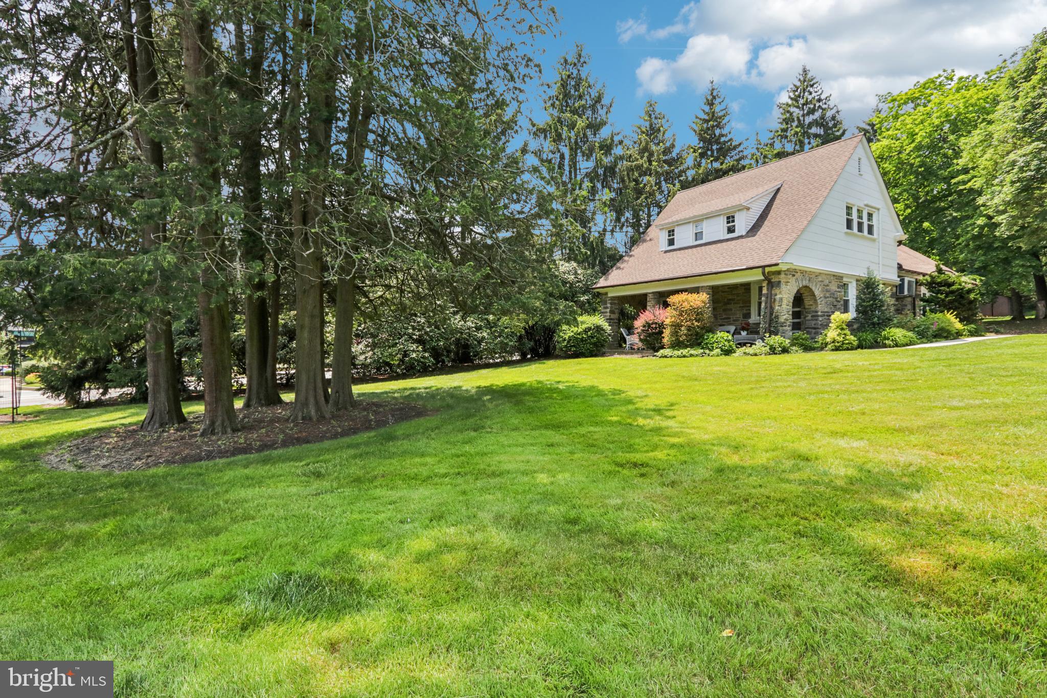 1523 Susquehanna Road Rydal, PA 19046 - Photo 8 of 69 a view of a house with a big yard