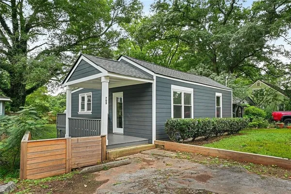 $385,000 | 709 Francis Avenue Southeast, Atlanta, GA 30312