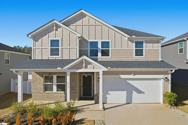 $388,888 | 813 Elgon Walk Drive, Fountain Inn, SC 29644