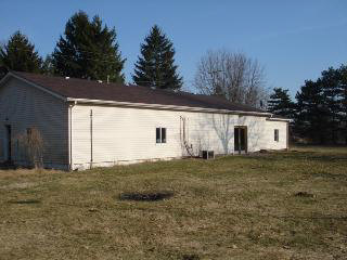 4912 Summerfield Road Petersburg, MI 49270 - Photo 2 of 12 back of home