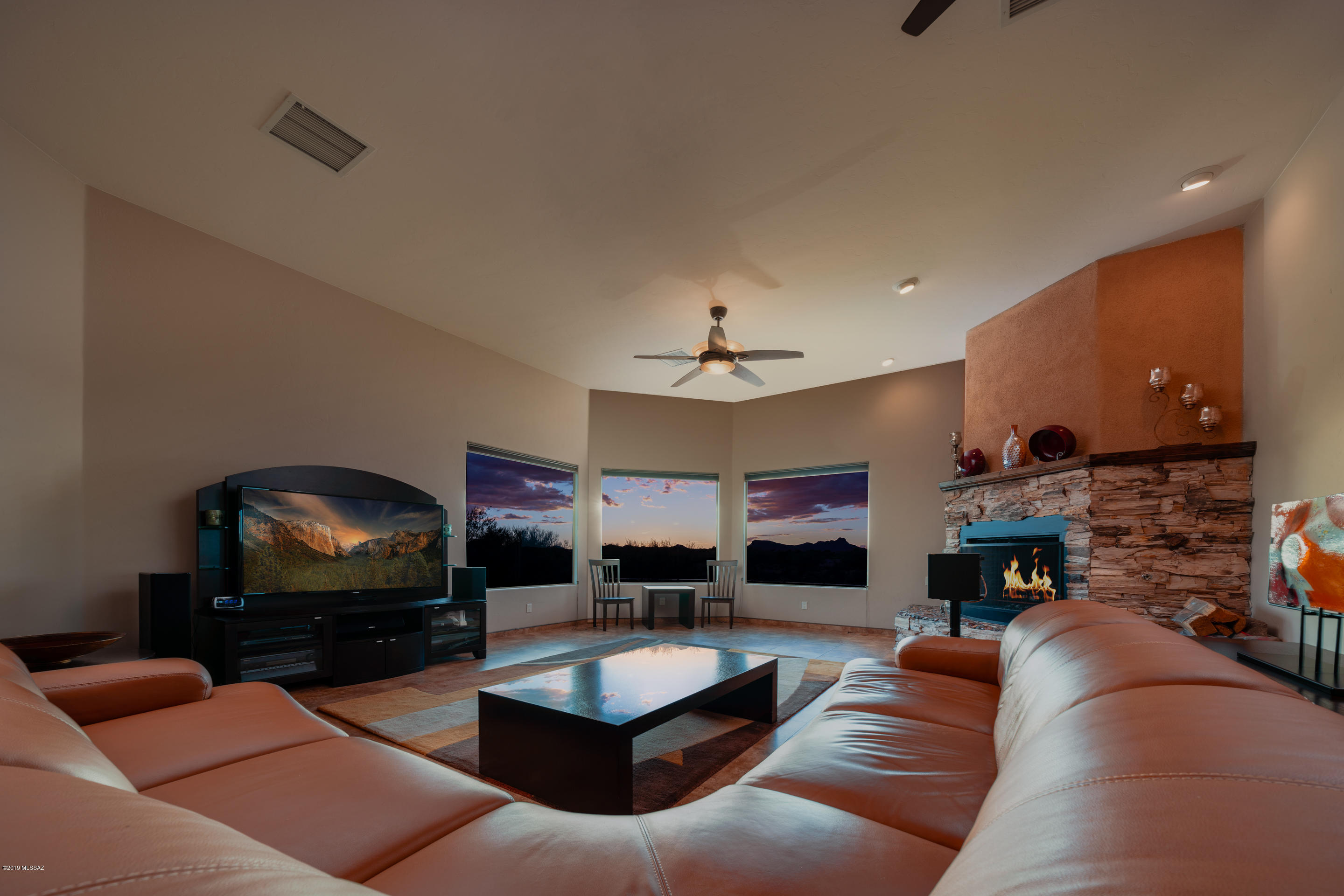 4816 West Sunset Road Tucson, AZ 85743 - Photo 5 of 31 Gallery Image 5