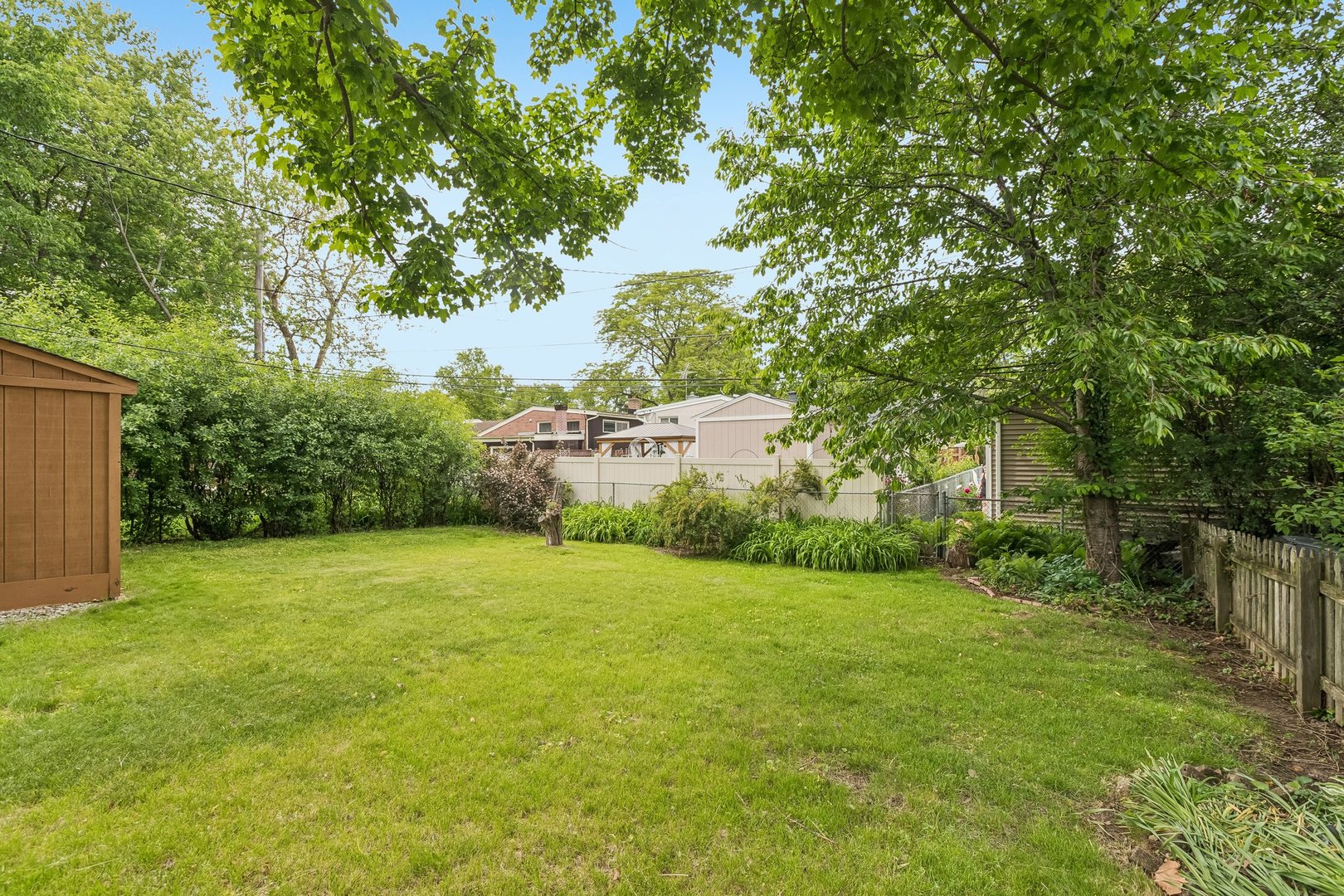 220 Voltz Road Northbrook, IL 60062 - Photo 37 of 41