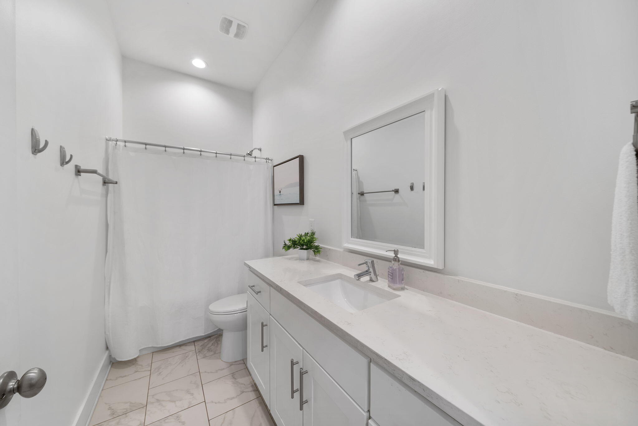 178 Valdare Ln Inlet Beach Inlet Beach, FL 32461 - Photo 22 of 58 a bathroom with a sink toilet and shower
