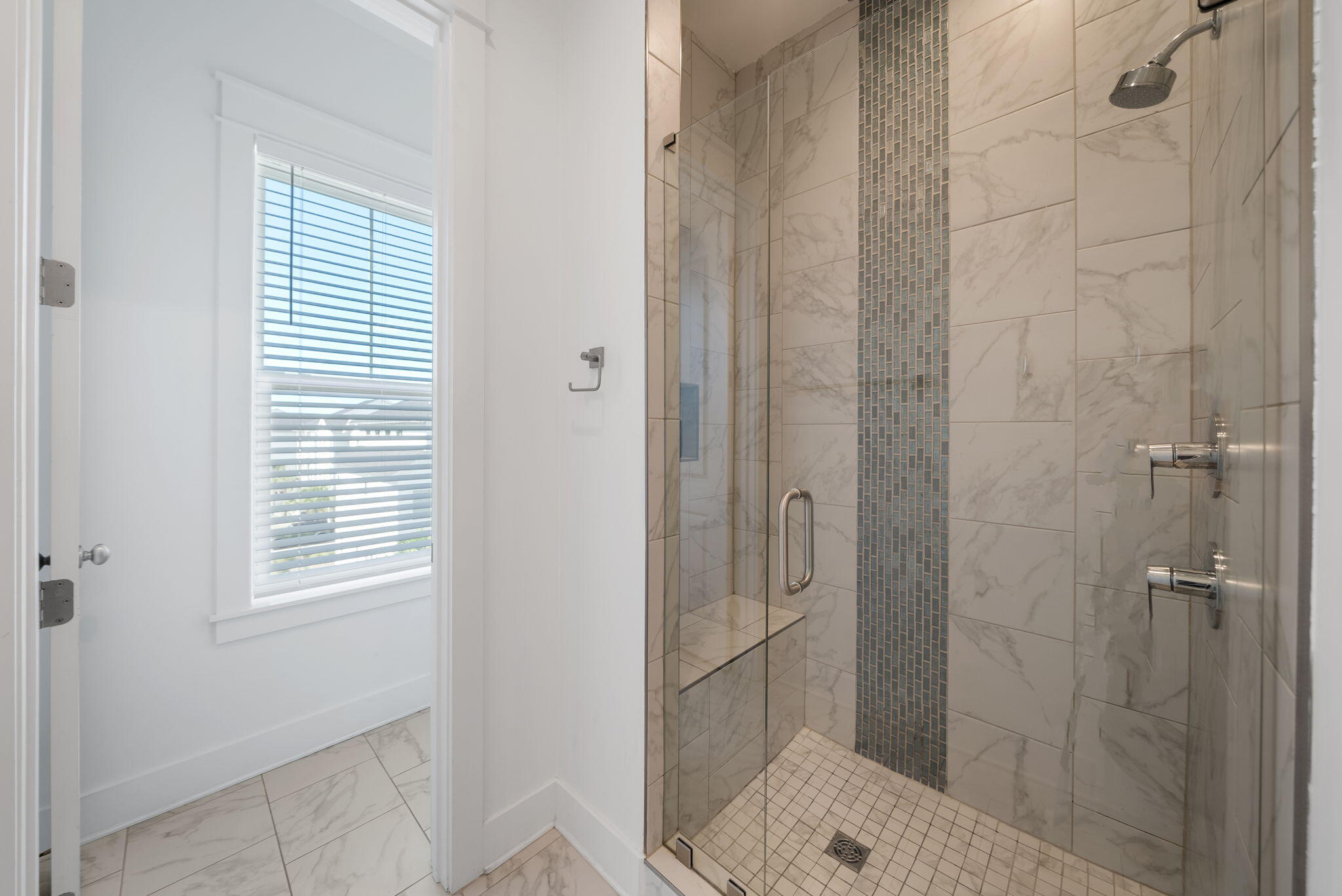 178 Valdare Ln Inlet Beach Inlet Beach, FL 32461 - Photo 52 of 58 a bathroom with a shower