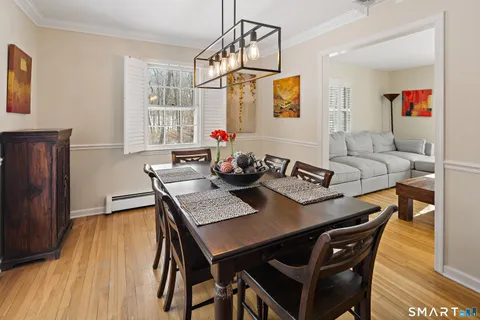 $1,095,000 | 12 Godfrey Road West, Weston, CT 06883