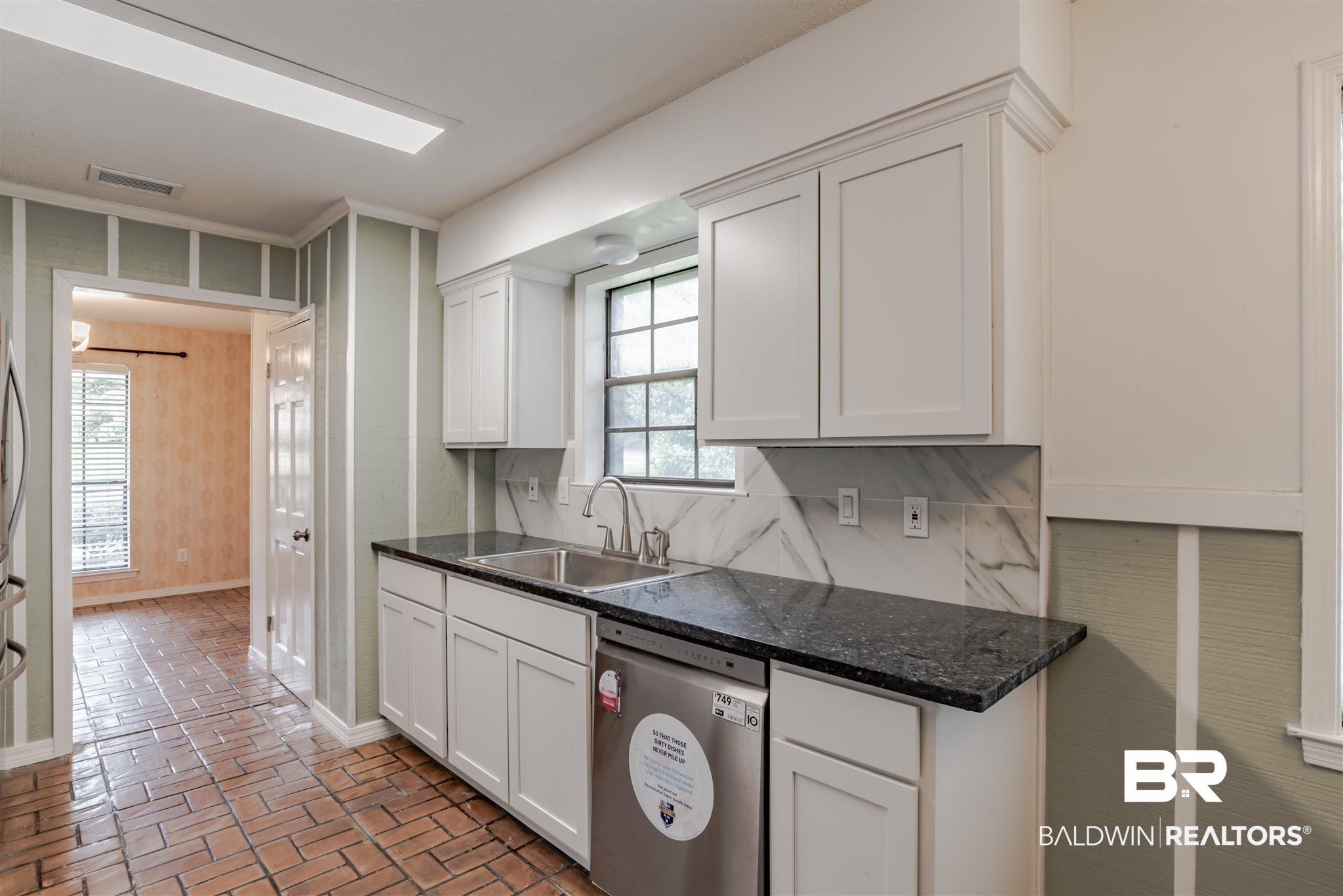6407 Gas Light Lane North Mobile, AL 36695 - Photo 11 of 26