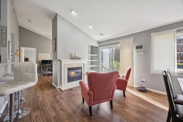 $280,000 | 2814 Spy Glass Drive, Chaska, MN 55318