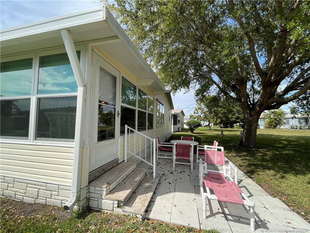 16447 Southwest Two Wood Way Indiantown, FL 34956 - Photo 6 of 46