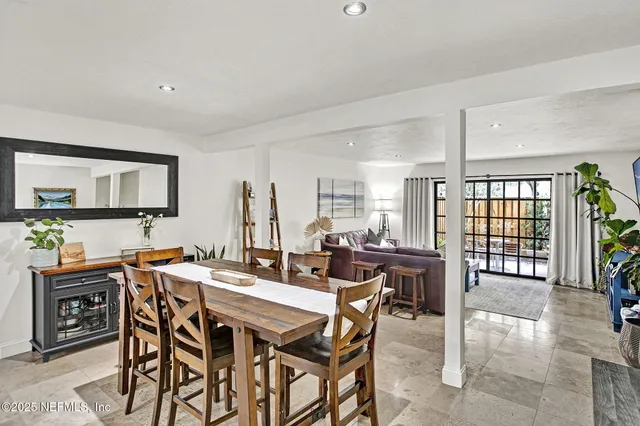 $174,000 | 5201 Atlantic Boulevard, Unit 273, Jacksonville, FL 32207