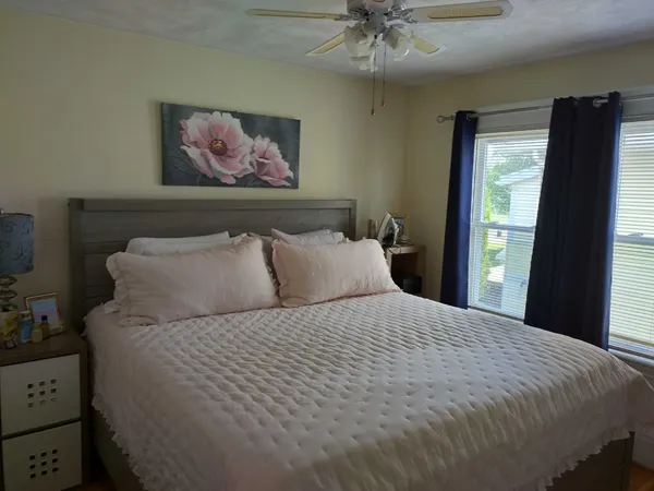 $2,600 | 93 Bartlett Avenue, Unit 2, Belmont, MA 02478