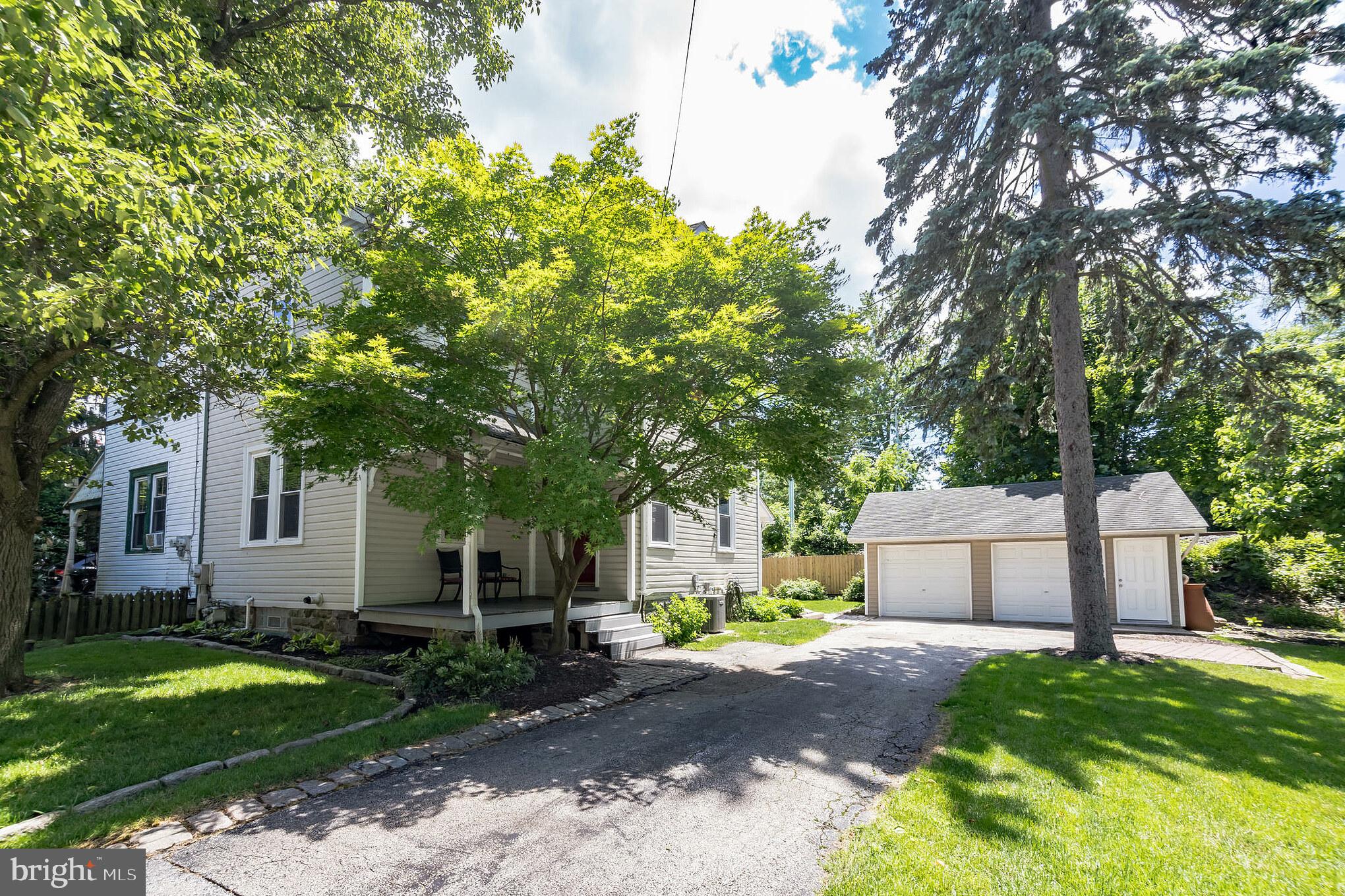 444 Old Lancaster Road Haverford, PA 19041 - Photo 2 of 28