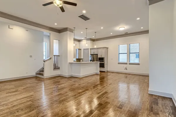 $534,900 | 2208 Arabelle Street, Houston, TX 77007