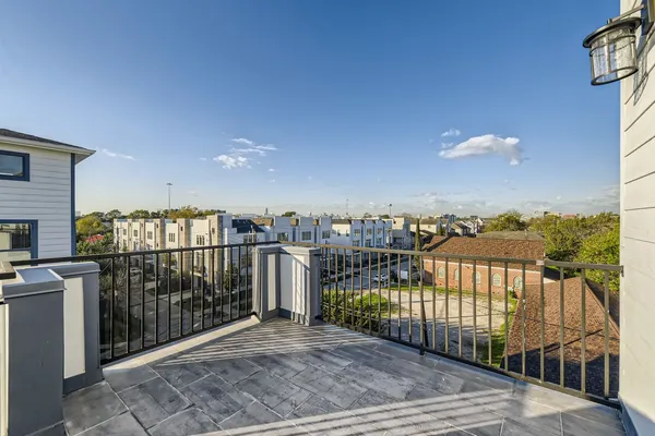 $534,900 | 2208 Arabelle Street, Houston, TX 77007