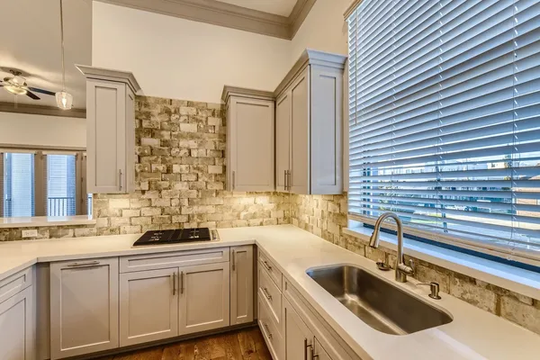 $534,900 | 2208 Arabelle Street, Houston, TX 77007