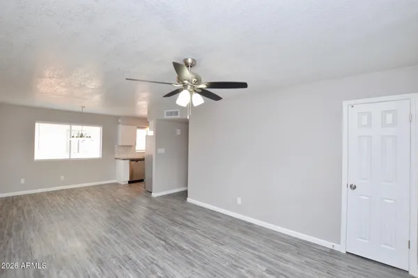 $1,425 | 645 North Arrowhead Drive, Unit 4, Chandler, AZ 85224