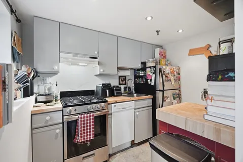 $349,000 | 26 Commonwealth Terrace, Unit 1, Boston, MA 02135