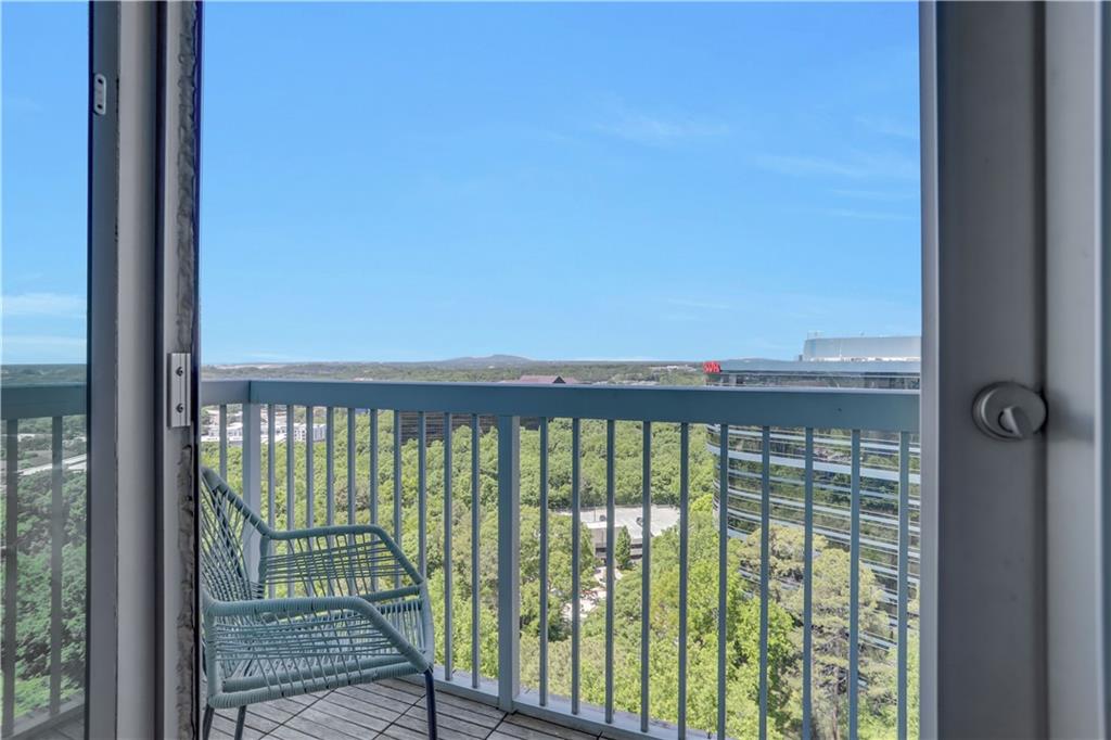 3300 Windy Ridge Parkway Southeast, Unit 1603 Atlanta, GA 30339 - Photo 21 of 36 a view of a balcony