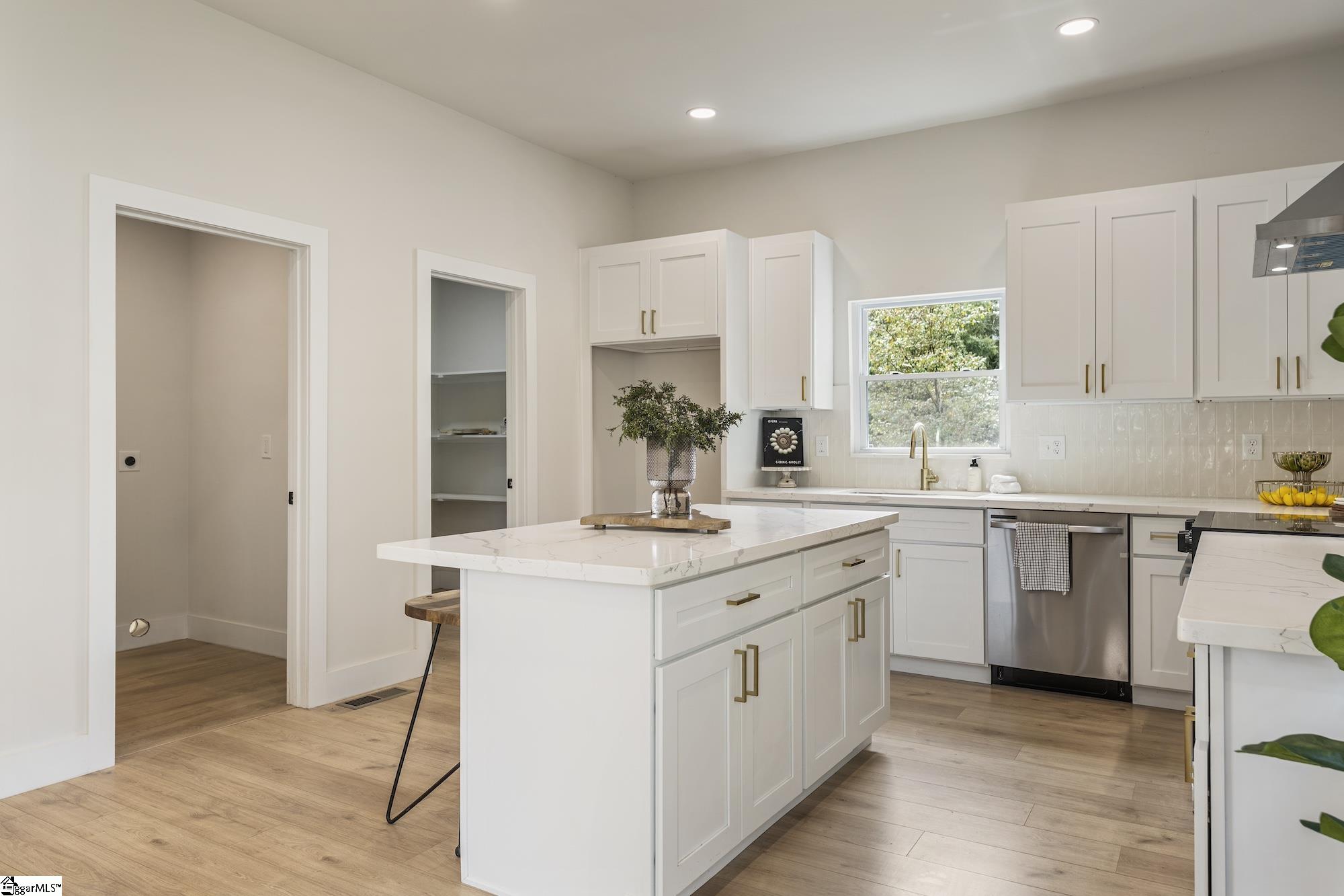 212 Colonels Road Pendleton, SC 29670 - Photo 14 of 48