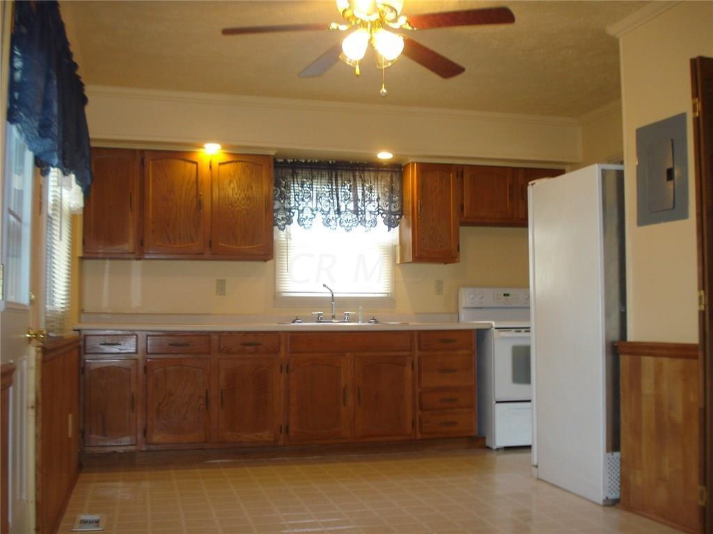 435 Reames Avenue Springfield, OH 45505 - Photo 13 of 21
