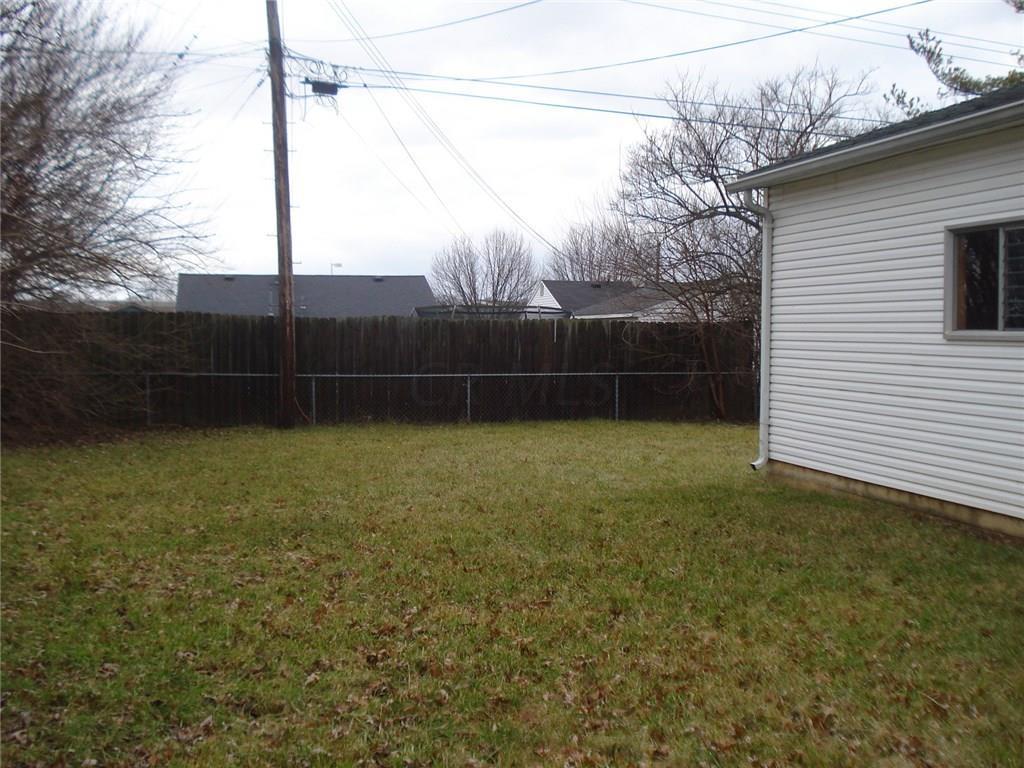 435 Reames Avenue Springfield, OH 45505 - Photo 9 of 21