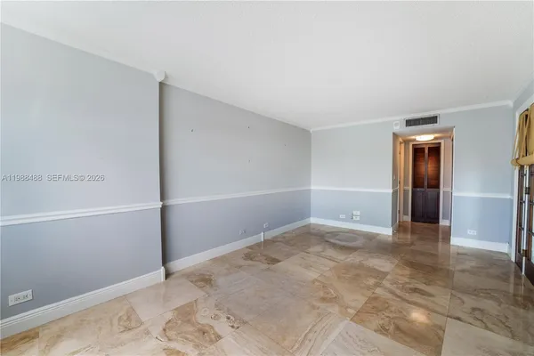 $3,200 | 6039 Collins Avenue, Unit 1229, Miami Beach, FL 33140