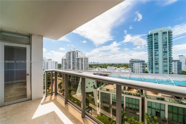 $3,200 | 6039 Collins Avenue, Unit 1229, Miami Beach, FL 33140