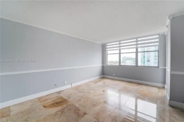 $3,200 | 6039 Collins Avenue, Unit 1229, Miami Beach, FL 33140