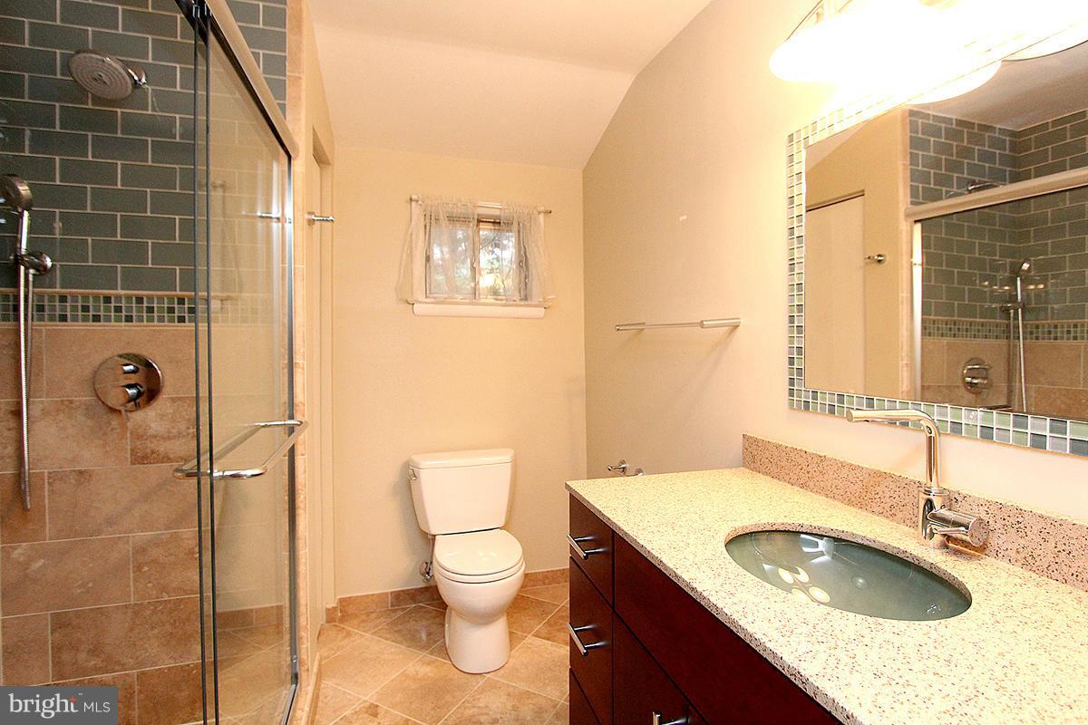2108 Porter Road Silver Spring, MD 20910 - Photo 24 of 30 Bath (Master)