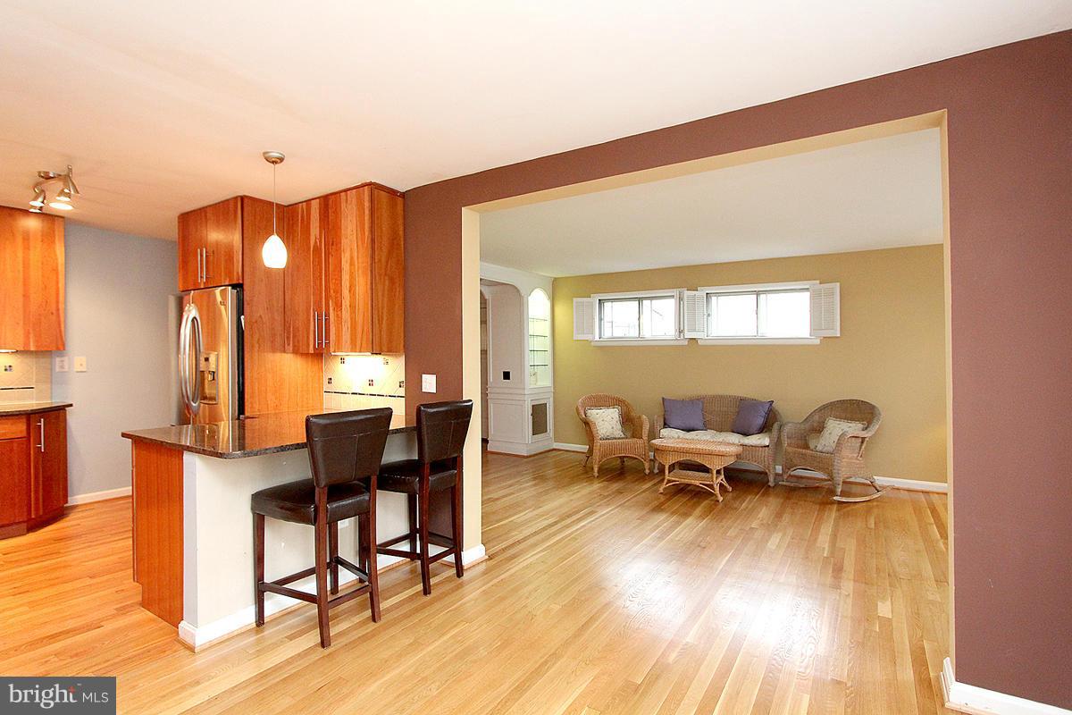 2108 Porter Road Silver Spring, MD 20910 - Photo 8 of 30 Dining Room