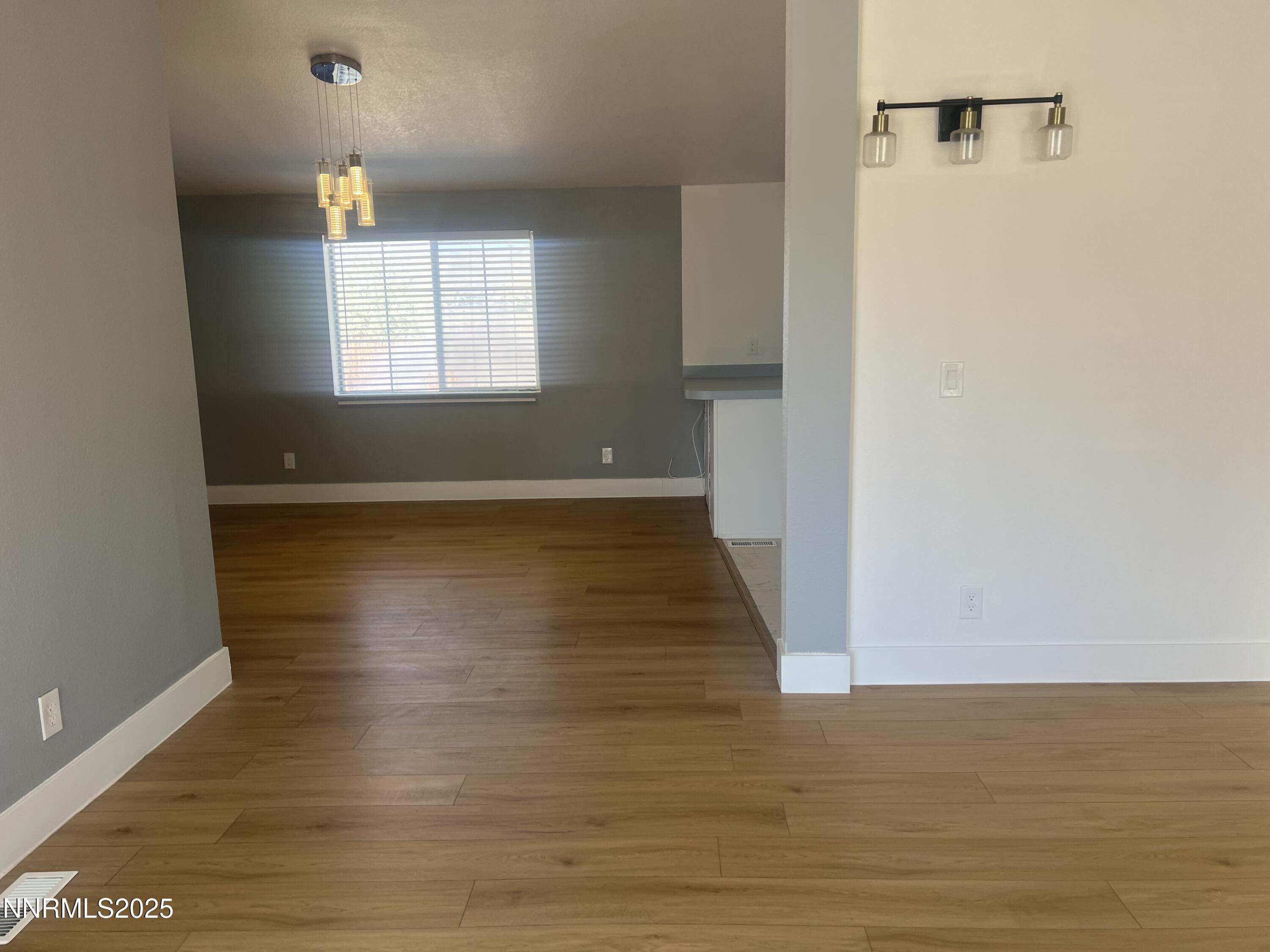 7621 Lytton Road Reno, NV 89506 - Photo 4 of 24 IMG_1163