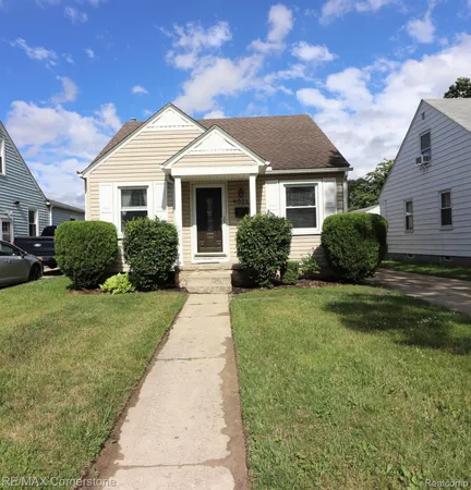 $175,000 | 4011 Mildred Street, Wayne, MI 48184